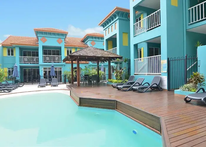 Oasis Breeze On Macrossan Street - No Stairs!
